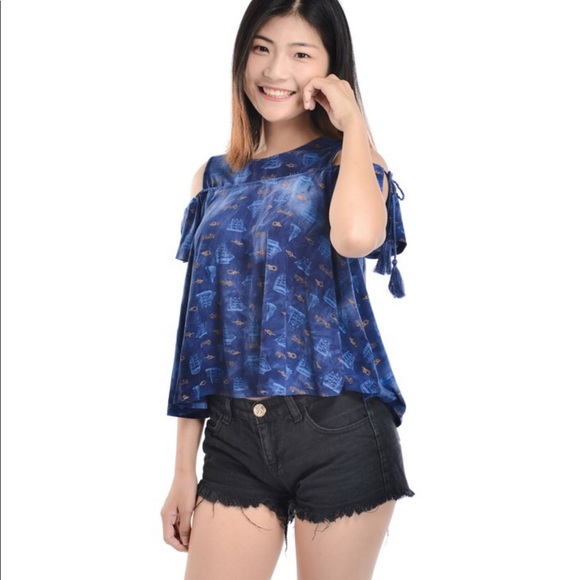 Bohemian blouse tee - Picture 3 of 7